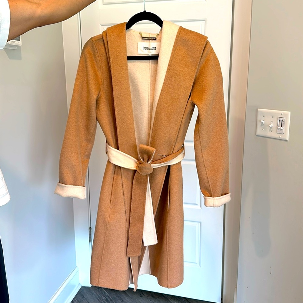 Diane Von Ferstenberg wool coat